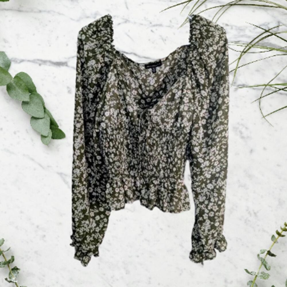 Ever After XLG long sleeve polyester green and white floral woman's blouse